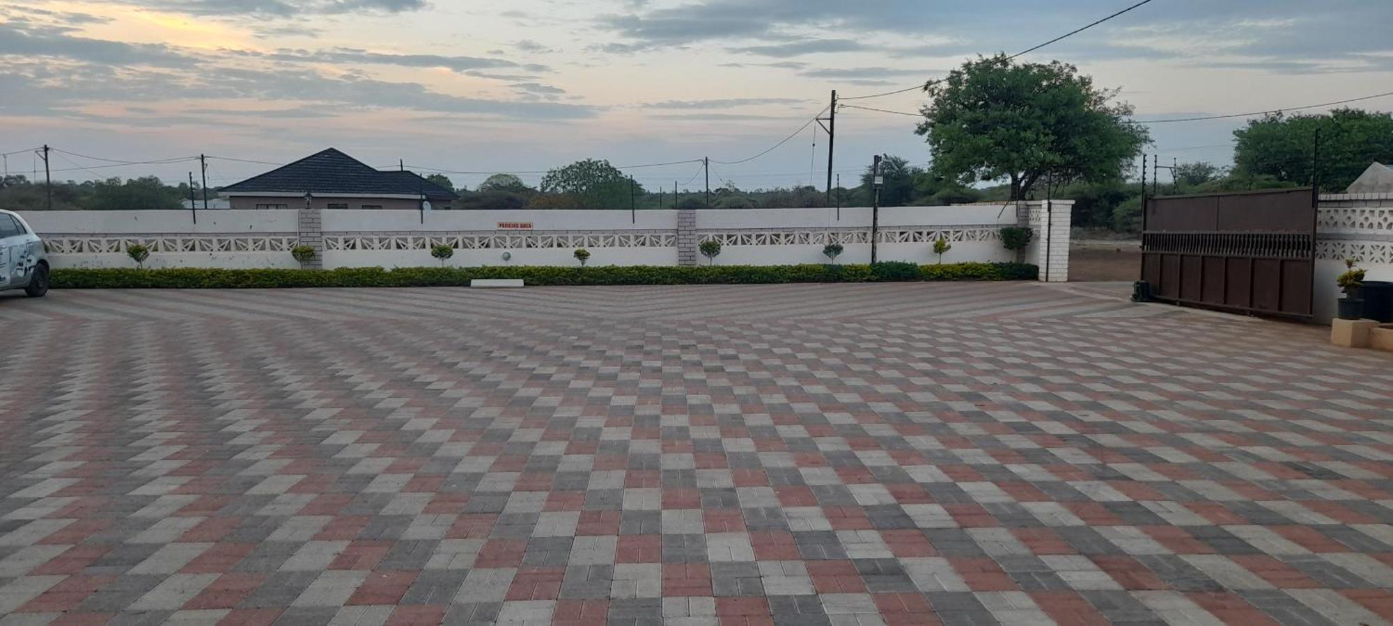Rest & Digest Bed and Breakfast Serowe Buitenkant foto